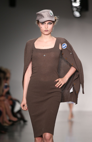 Illustration for article titled Vivienne Westwood Backs Scottish Independence at London Fashion Week